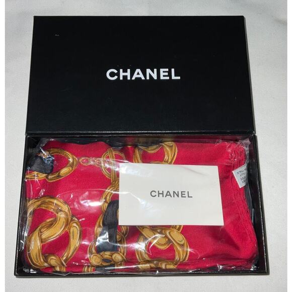 CHANEL Coco Mark Logo Red Chain Pattern Silk Scarf/Stole W/Box - Picture 15 of 16